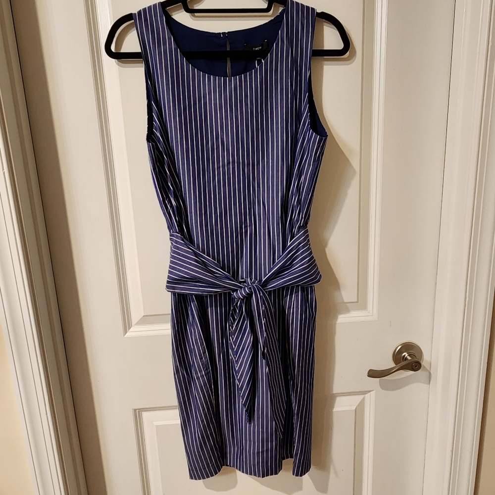 DREW dress size medium, blue with white strips and a tie